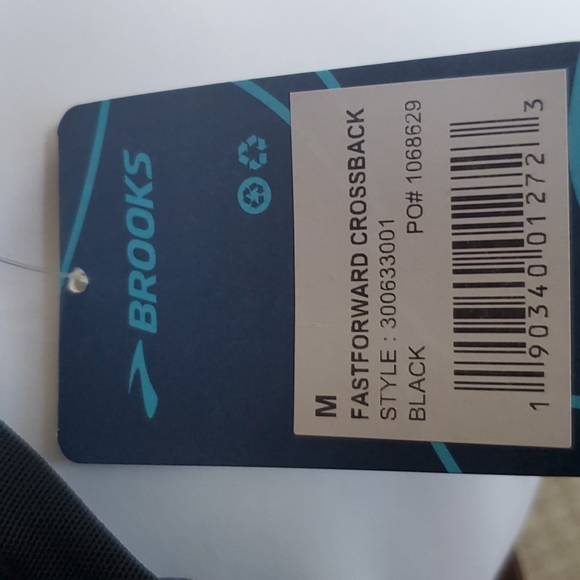 NWT Brooks Crossback sports bra, medium support - Picture 5 of 5